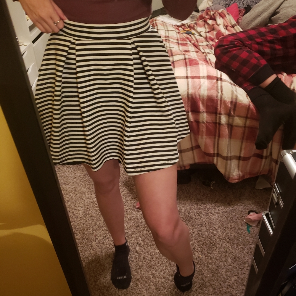 Striped mini skirt